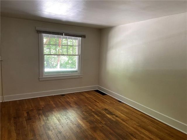 503 Terrace Dr, Harmar, PA 15238