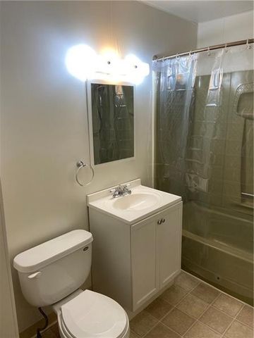 503 Terrace Dr, Harmar, PA 15238
