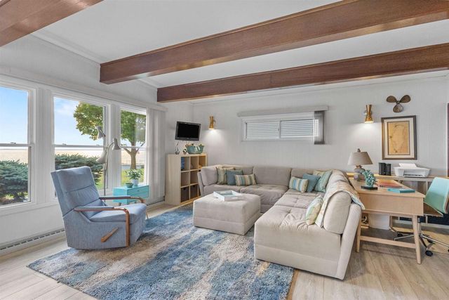 N5661 ROCKLAND BEACH ROAD, Hilbert, WI 54129