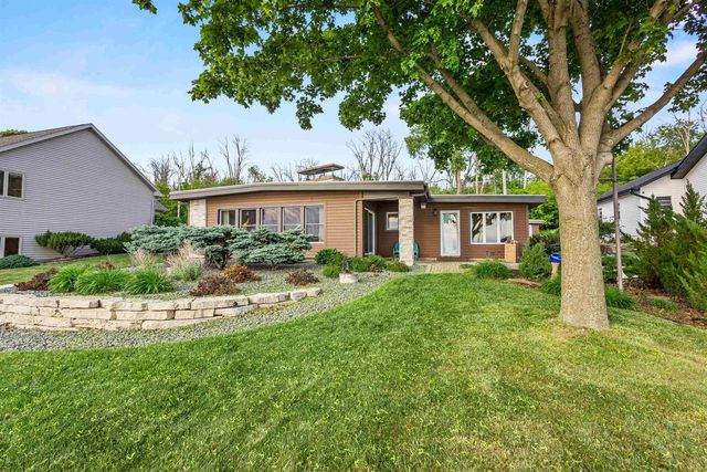 N5661 ROCKLAND BEACH ROAD, Hilbert, WI 54129