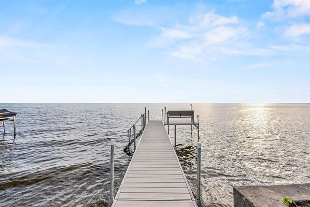 N5661 ROCKLAND BEACH ROAD, Hilbert, WI 54129