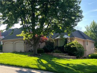 7843 W 118TH Street, Overland Park, KS 66210