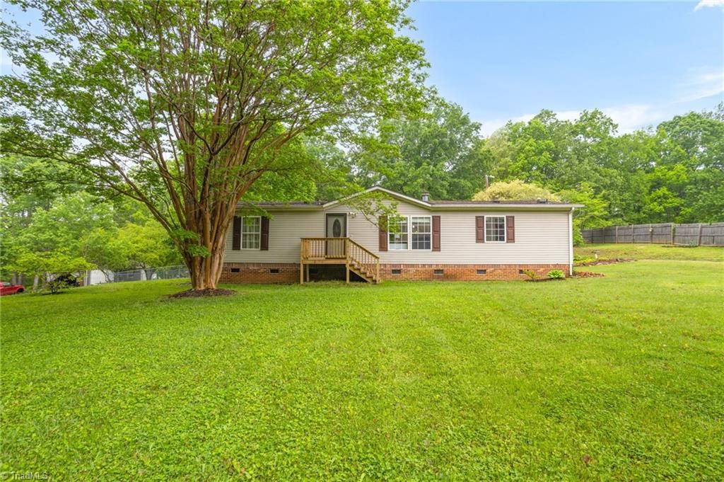 3627 NC Highway 772, Walnut Cove, NC 27052