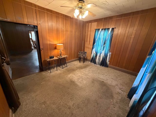 2322 W Olive Street, Springfield, MO 65802