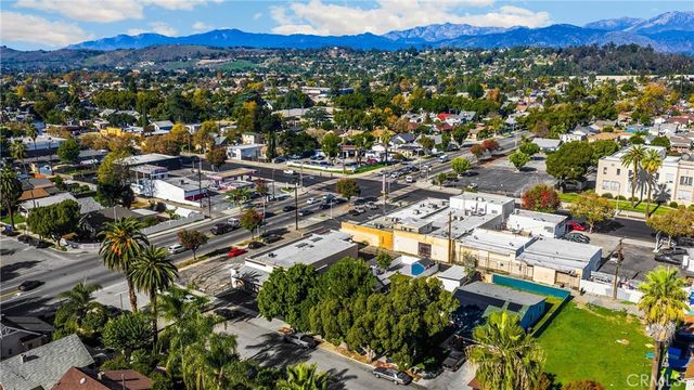 567 W Center, Pomona, CA 91768