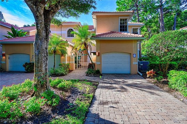 15161 Storrington PL F101, Naples, FL 34110