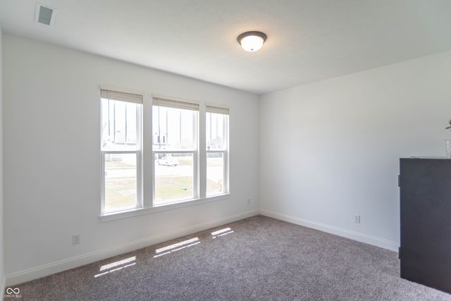 1054 E Valley Oak Court, Mooresville, IN 46158