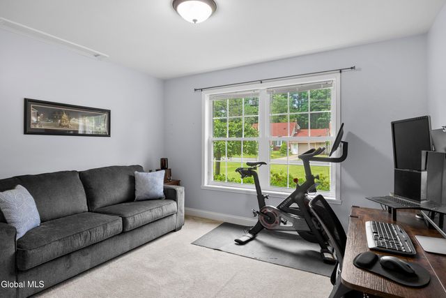 3062 Sunset Lane, Schenectady, NY 12303