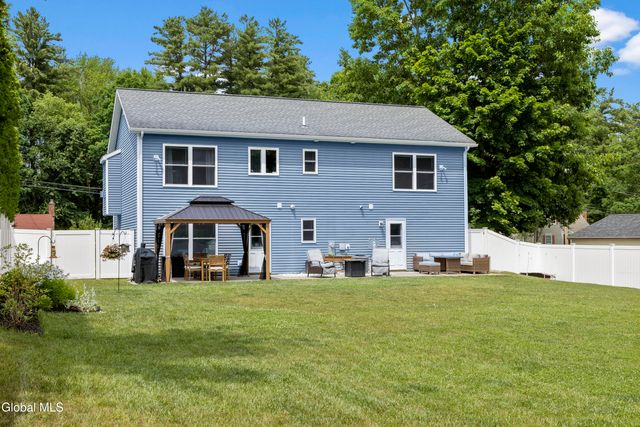 3062 Sunset Lane, Schenectady, NY 12303