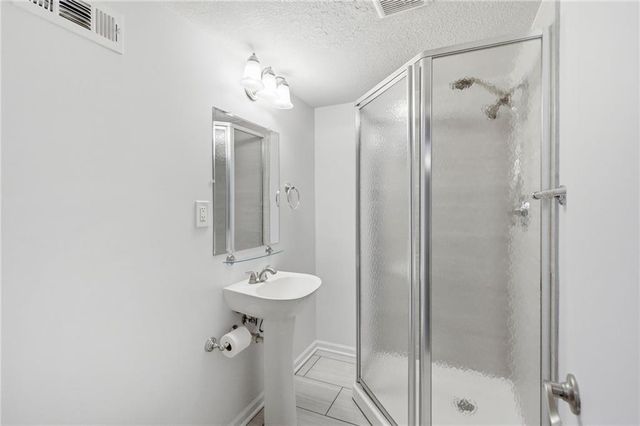 9501 Canterbury Street, Overland Park, KS 66206