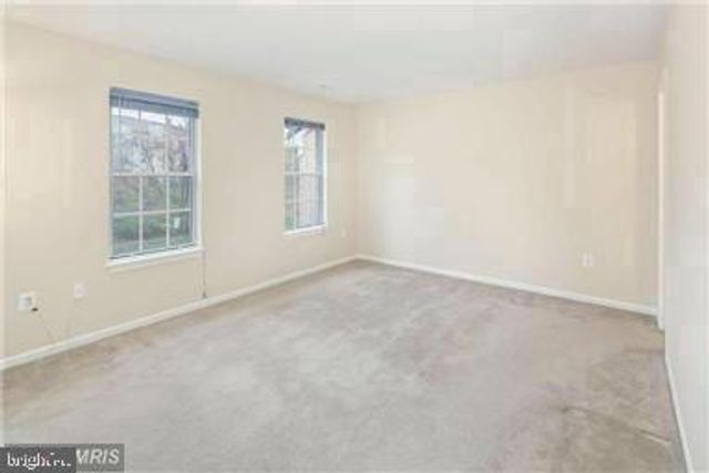 10241 GREEN HOLLY TER, Silver Spring, MD 20902