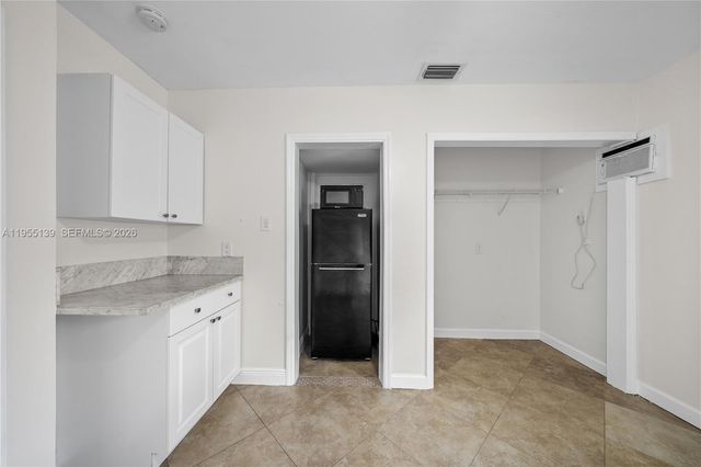 1041 NE 9th Ave A3, Fort Lauderdale, FL 33304