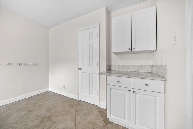 1041 NE 9th Ave A3, Fort Lauderdale, FL 33304