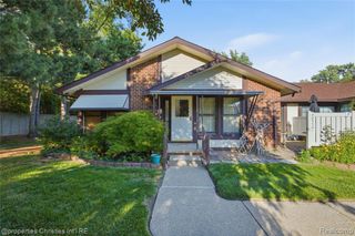 40556 Newport Drive, Plymouth, MI 48170