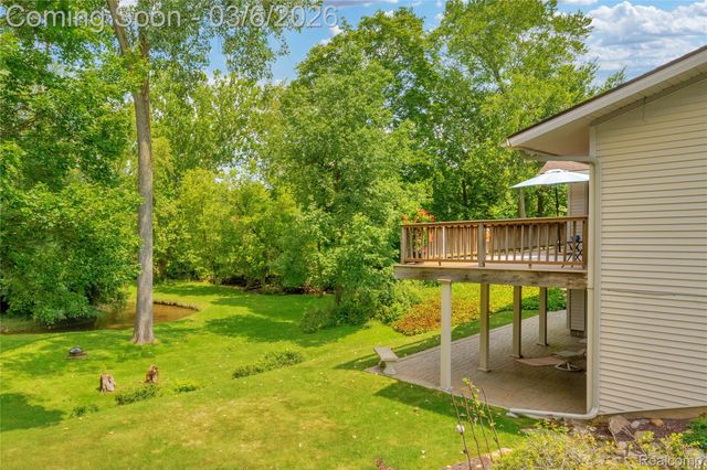 33420 Quaker Valley Road, Farmington Hills, MI 48331