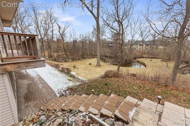 33420 Quaker Valley Road, Farmington Hills, MI 48331