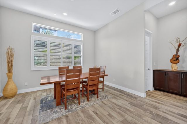 407 Orange Blossom Ct, El Dorado Hills, CA 95762