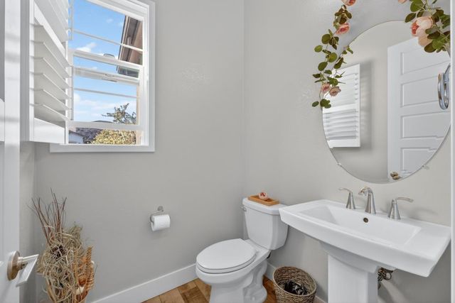 407 Orange Blossom Ct, El Dorado Hills, CA 95762