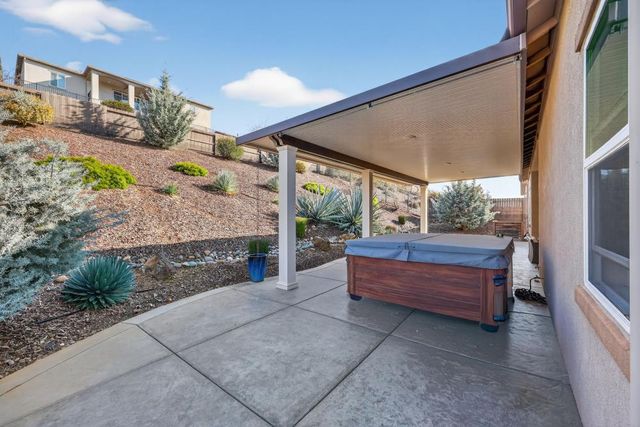 407 Orange Blossom Ct, El Dorado Hills, CA 95762