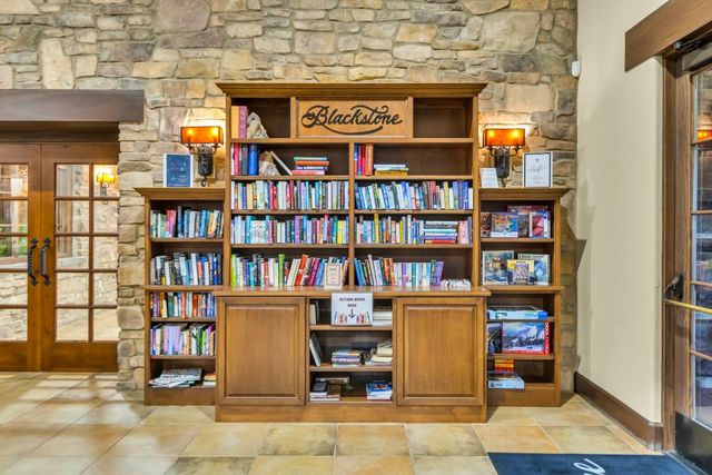 407 Orange Blossom Ct, El Dorado Hills, CA 95762