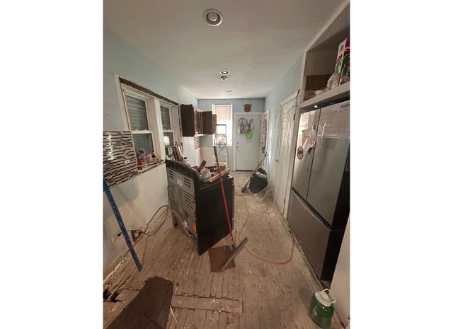 2107 W 70th Place, Chicago, IL 60636