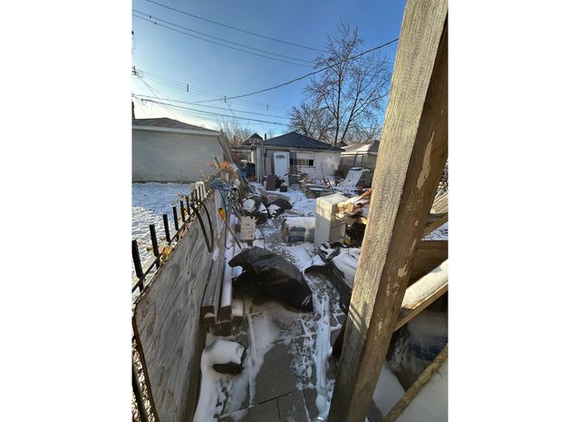 2107 W 70th Place, Chicago, IL 60636