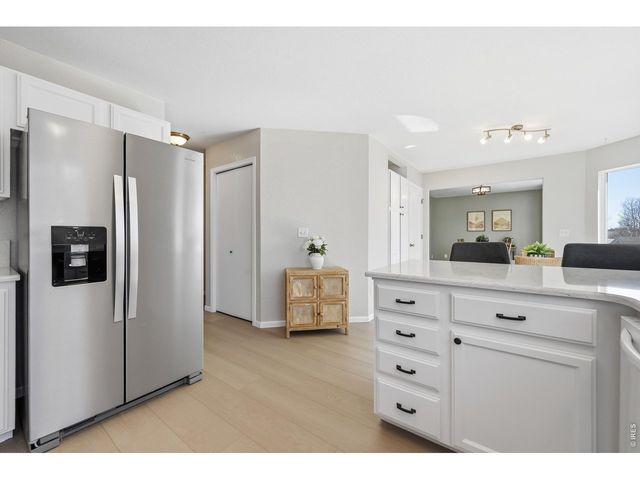 938 Wisteria Dr, Loveland, CO 80538