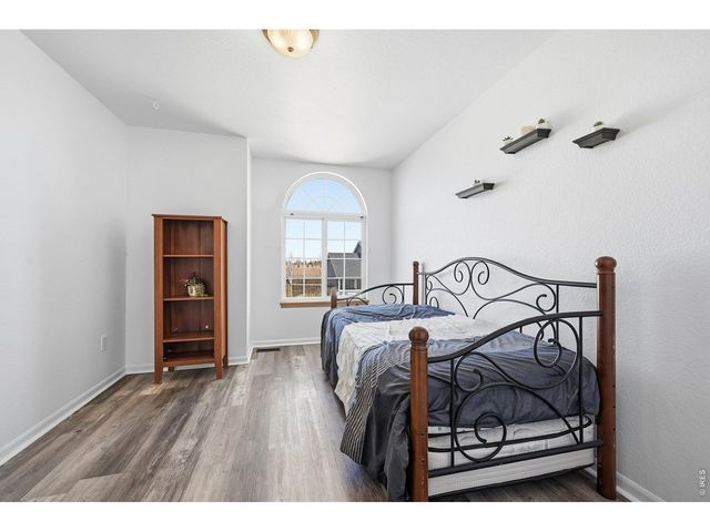 938 Wisteria Dr, Loveland, CO 80538