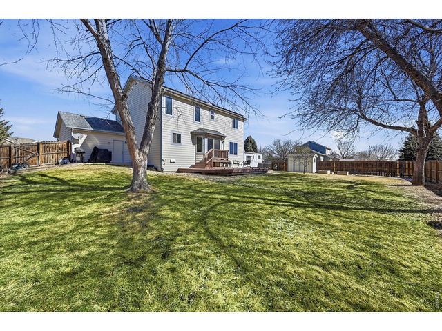 938 Wisteria Dr, Loveland, CO 80538