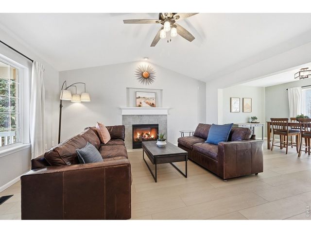 938 Wisteria Dr, Loveland, CO 80538