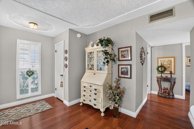 10001 W AUGUSTA Drive, Sun City, AZ 85351