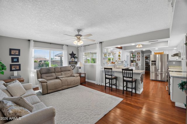 10001 W AUGUSTA Drive, Sun City, AZ 85351