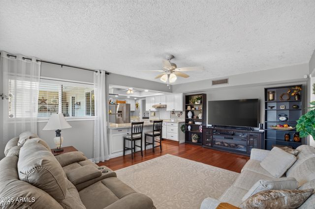 10001 W AUGUSTA Drive, Sun City, AZ 85351