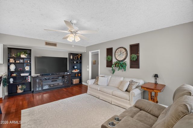 10001 W AUGUSTA Drive, Sun City, AZ 85351