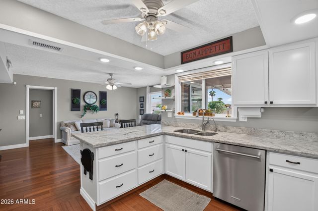 10001 W AUGUSTA Drive, Sun City, AZ 85351