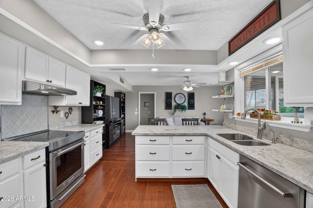 10001 W AUGUSTA Drive, Sun City, AZ 85351