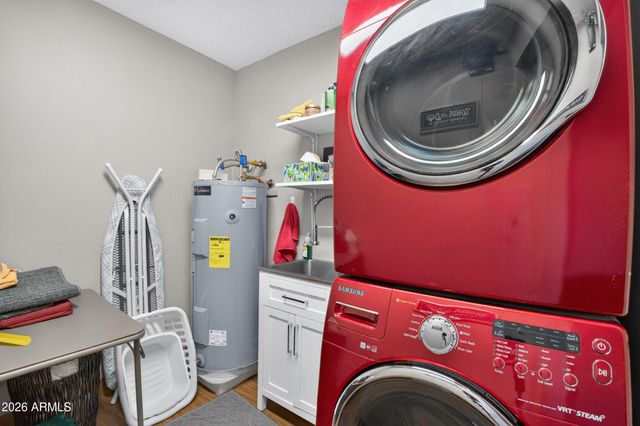10001 W AUGUSTA Drive, Sun City, AZ 85351