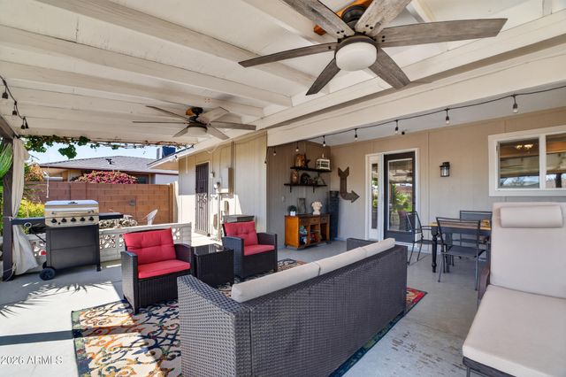 10001 W AUGUSTA Drive, Sun City, AZ 85351