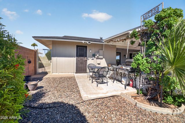 10001 W AUGUSTA Drive, Sun City, AZ 85351