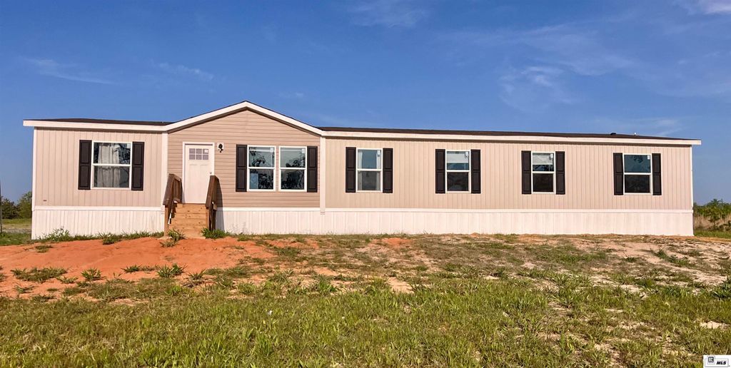 383 CHIEF LANE, Calhoun, LA 71225