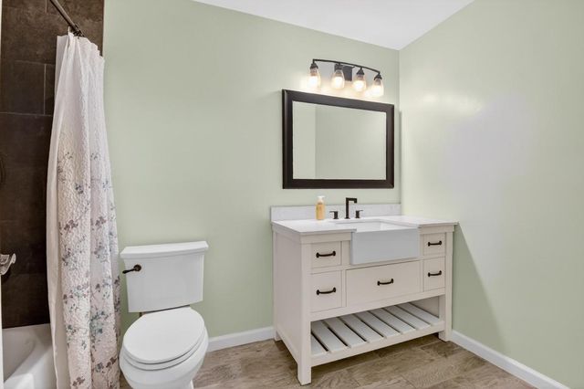 1152 Summit Trail Circle B, West Palm Beach, FL 33415