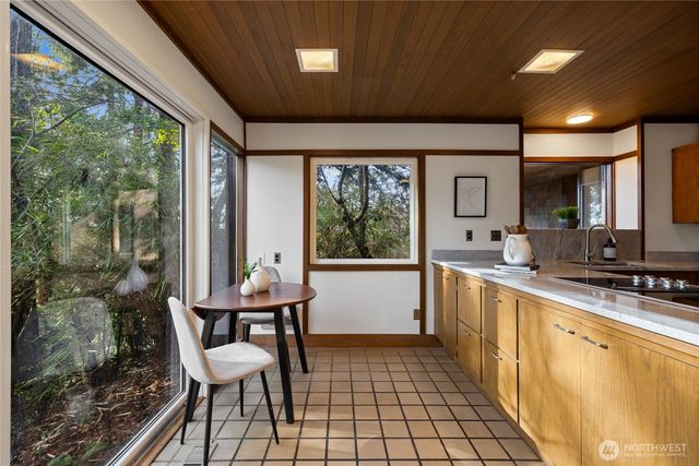 12809 3rd Avenue Ct E, Tacoma, WA 98445