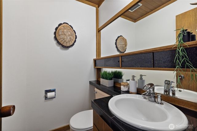 12809 3rd Avenue Ct E, Tacoma, WA 98445