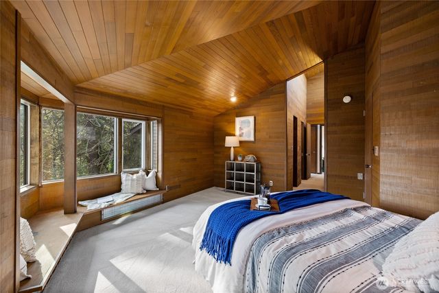 12809 3rd Avenue Ct E, Tacoma, WA 98445