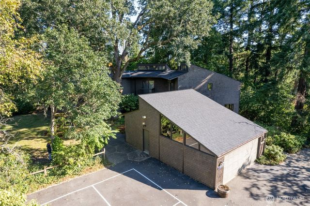 12809 3rd Avenue Ct E, Tacoma, WA 98445