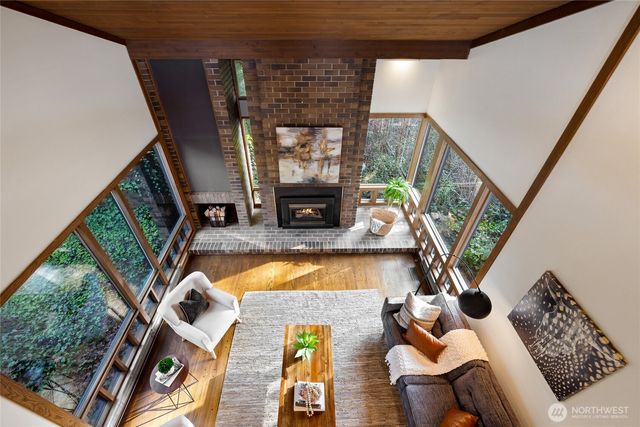 12809 3rd Avenue Ct E, Tacoma, WA 98445