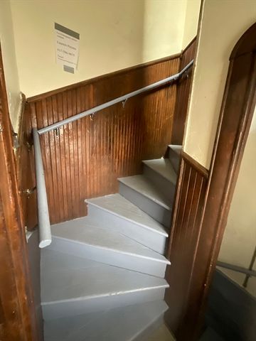 953 Globe St, Fall River, MA 02724