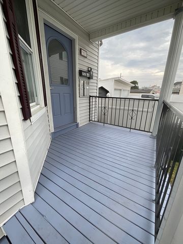 953 Globe St, Fall River, MA 02724