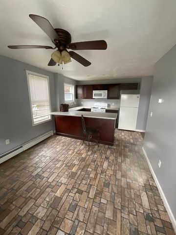 953 Globe St, Fall River, MA 02724