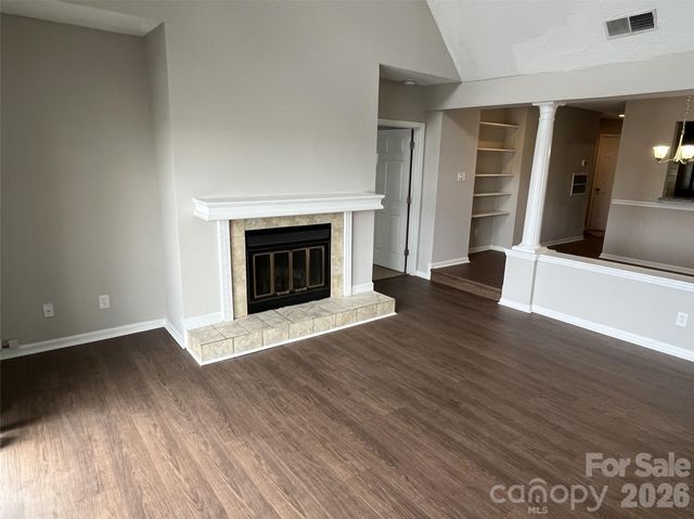 9041 J M Keynes Drive 6, Charlotte, NC 28262